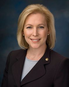 330px-Kirsten_Gillibrand,_official_portrait,_112th_Congress