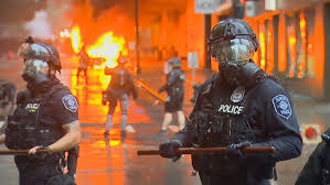 Photos: Scenes from Downtown Seattle as protests rage over ...