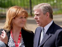 Do Sarah Ferguson and Prince Andrew live together, when was their wedding,  when did they get divorced and who are their children?